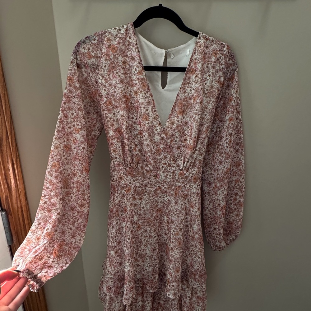 Floral V-Neck Long Sleeve Dress
